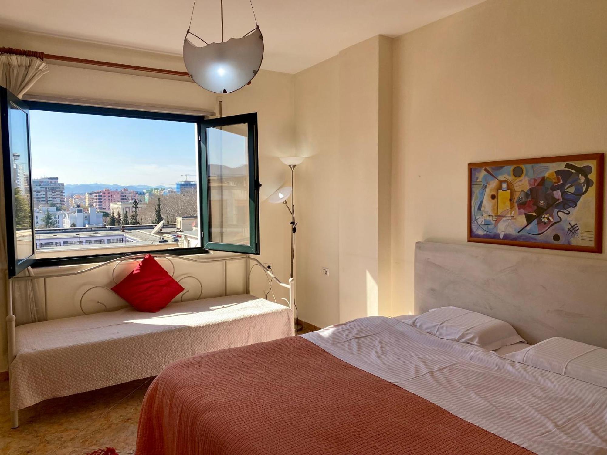 Rtsh Apartment Tirana Bagian luar foto