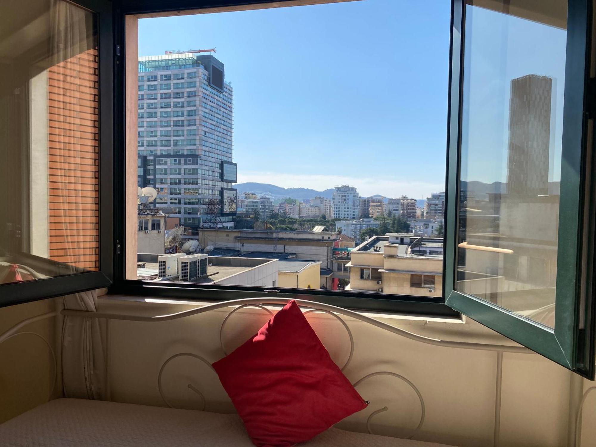 Rtsh Apartment Tirana Bagian luar foto